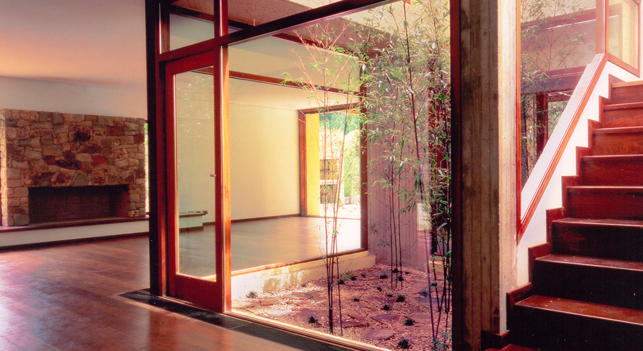 image02